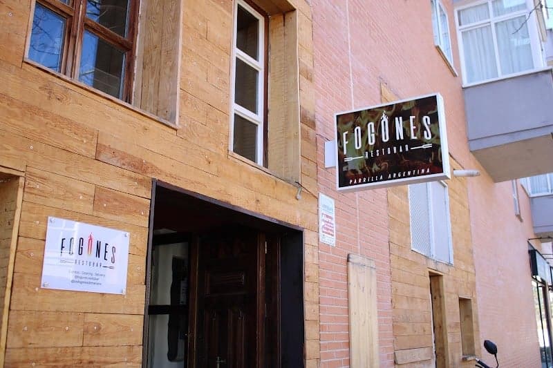 Fogones Restobar